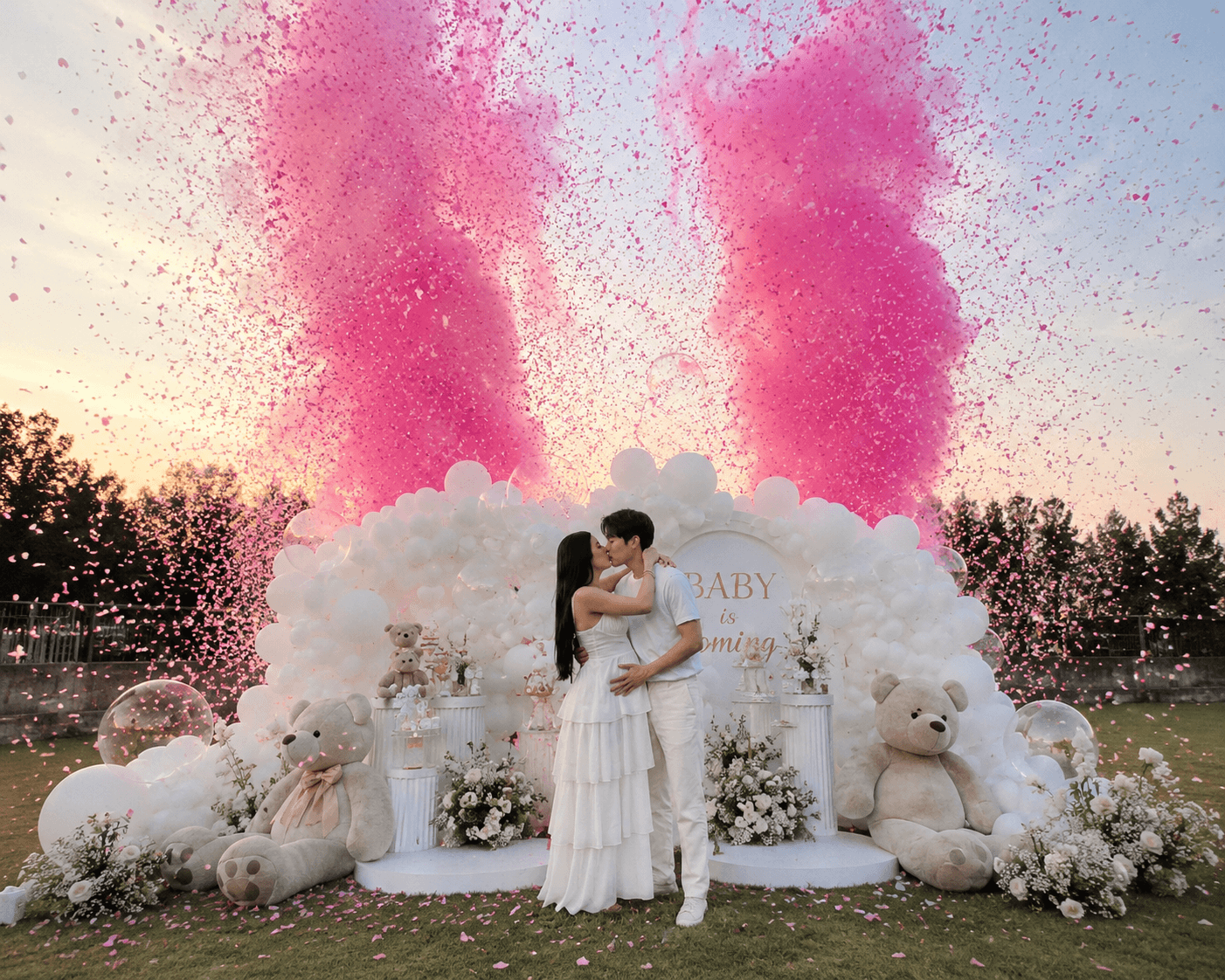 Grand Show gender reveal moment