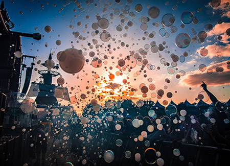 Smoke bubble effect