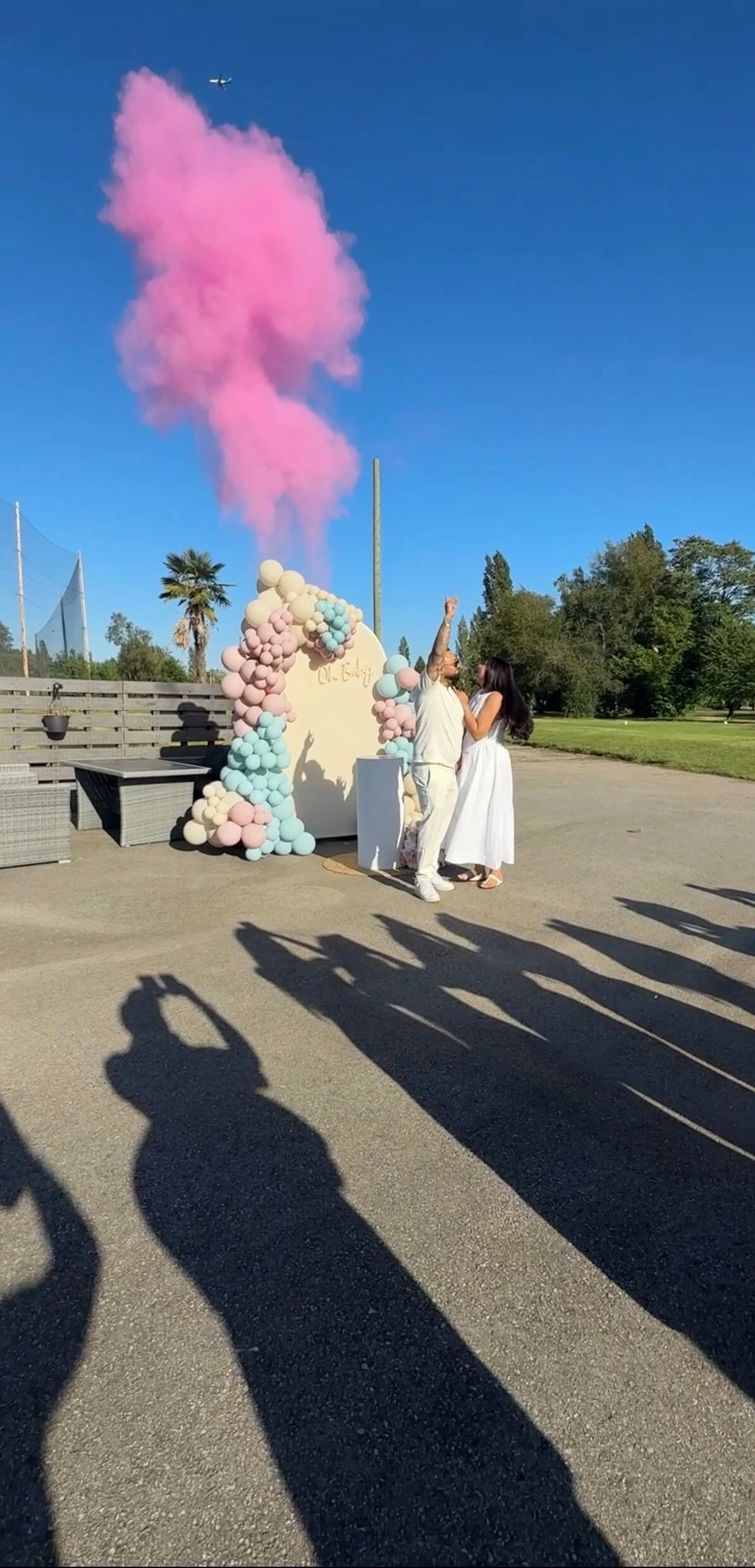 Gender reveal confetti moment by Grand Show